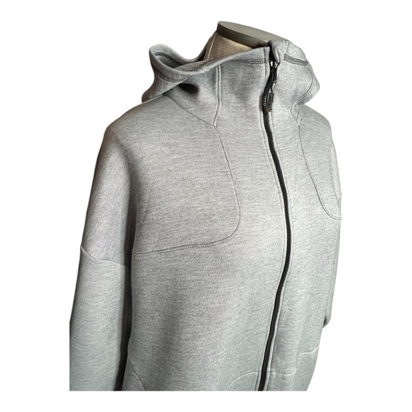 Speedo Gray Hooded Jacket - Picture 7 of 7